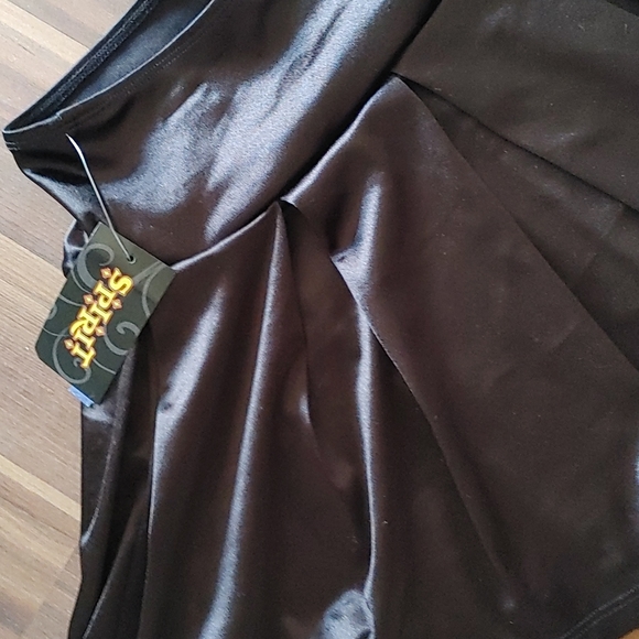 🖤Spirit Halloween Black Skirt🖤 - Picture 2 of 2